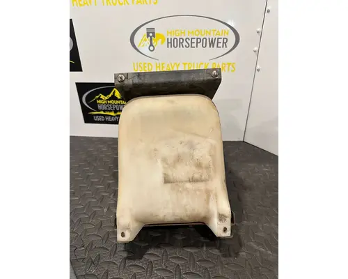 KENWORTH T660 Windshield Washer Reservoir