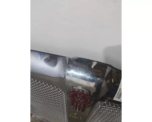 KENWORTH T680 2013-2022 GRILLE
