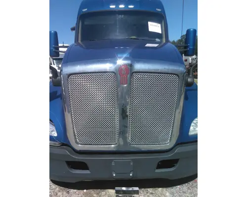 KENWORTH T680 2013-2022 GRILLE