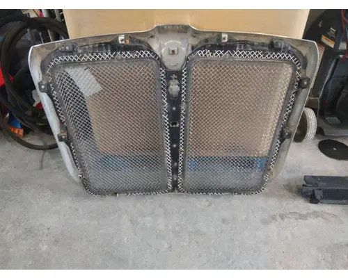 KENWORTH T680 2013-2022 GRILLE