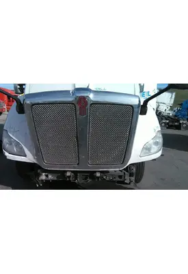 KENWORTH T680 2013-2022 GRILLE