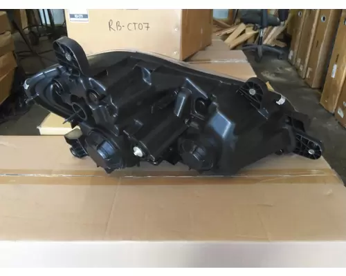 KENWORTH T680 2013-2022 HEADLAMP ASSEMBLY