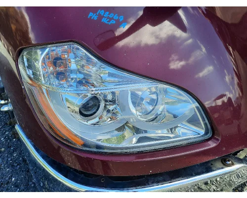 KENWORTH T680 2013-2022 HEADLAMP ASSEMBLY