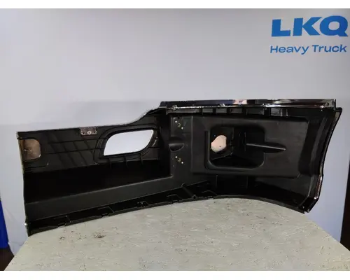 KENWORTH T680 2013-2025 BUMPER END