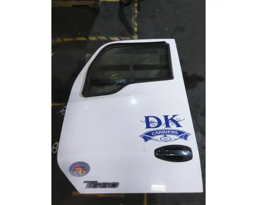 KENWORTH T680 2013-2026 DOOR ASSEMBLY, FRONT