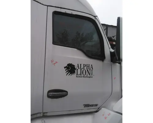 KENWORTH T680 2013-2026 DOOR ASSEMBLY, FRONT