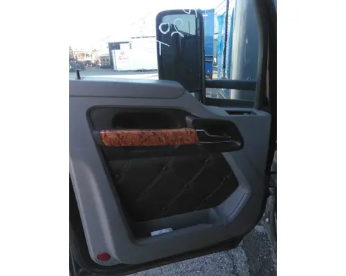 KENWORTH T680 2013-2026 DOOR ASSEMBLY, FRONT