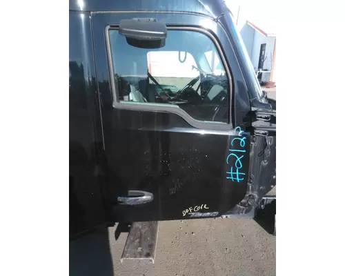 KENWORTH T680 2013-2026 DOOR ASSEMBLY, FRONT