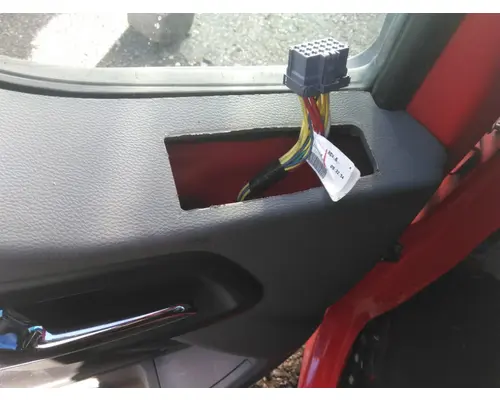 KENWORTH T680 2013-2026 DOOR ASSEMBLY, FRONT