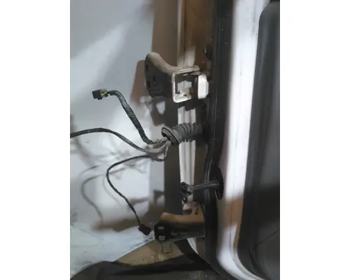 KENWORTH T680 2013-2026 DOOR ASSEMBLY, FRONT