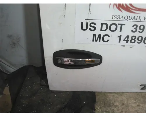 KENWORTH T680 2013-2026 DOOR ASSEMBLY, FRONT