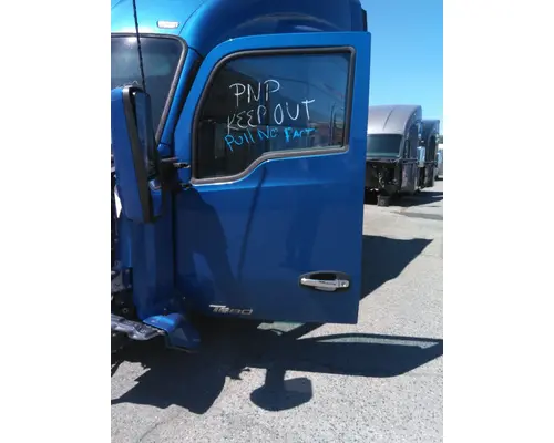 KENWORTH T680 2013-2026 DOOR ASSEMBLY, FRONT