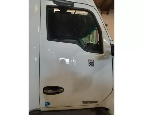 KENWORTH T680 2013-2026 DOOR ASSEMBLY, FRONT