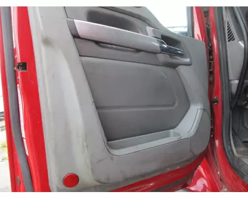 KENWORTH T680 2013-2026 DOOR ASSEMBLY, FRONT