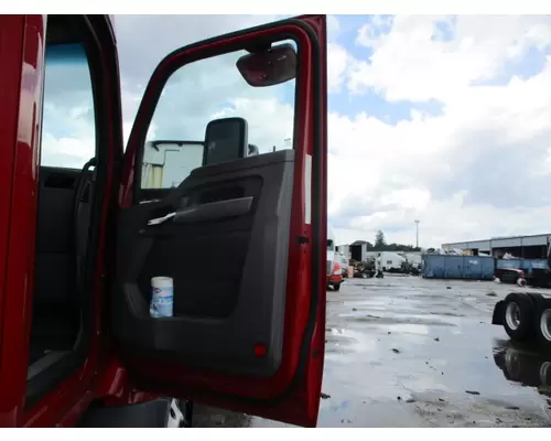 KENWORTH T680 2013-2026 DOOR ASSEMBLY, FRONT