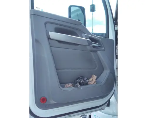 KENWORTH T680 2013-2026 DOOR ASSEMBLY, FRONT