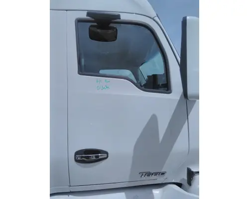 KENWORTH T680 2013-2026 DOOR ASSEMBLY, FRONT