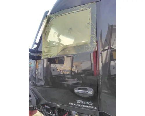 KENWORTH T680 2013-2026 DOOR ASSEMBLY, FRONT