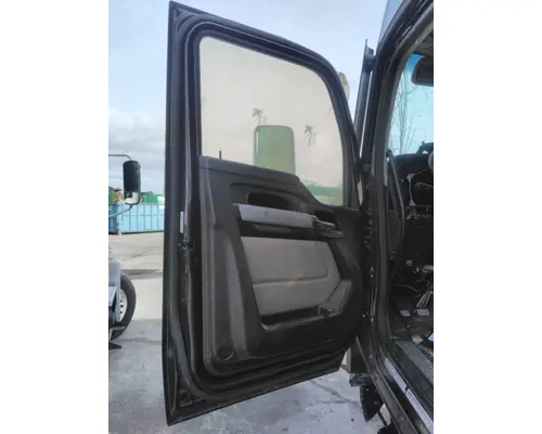 KENWORTH T680 2013-2026 DOOR ASSEMBLY, FRONT
