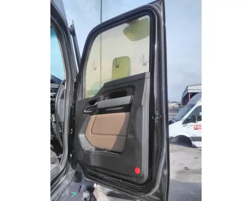 KENWORTH T680 2013-2026 DOOR ASSEMBLY, FRONT