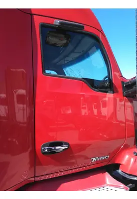 KENWORTH T680 2013-2026 DOOR ASSEMBLY, FRONT