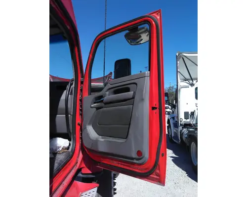 KENWORTH T680 2013-2026 DOOR ASSEMBLY, FRONT