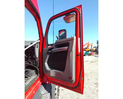 KENWORTH T680 2013-2026 DOOR ASSEMBLY, FRONT