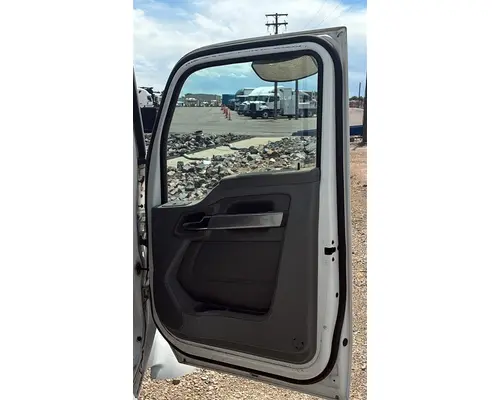 KENWORTH T680 2013-2026 DOOR ASSEMBLY, FRONT