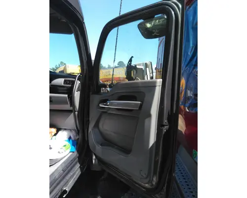 KENWORTH T680 2013-2026 DOOR ASSEMBLY, FRONT