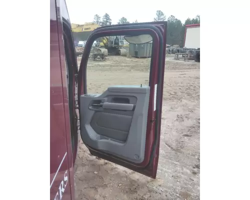 KENWORTH T680 2013-2026 DOOR ASSEMBLY, FRONT