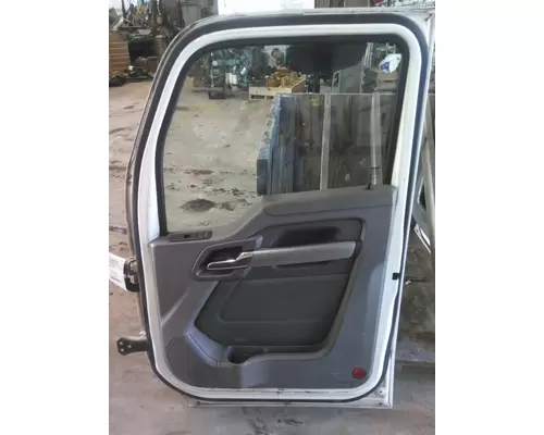 KENWORTH T680 2013-2026 DOOR ASSEMBLY, FRONT