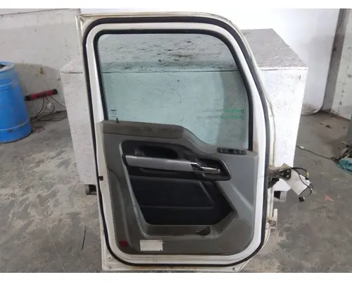 KENWORTH T680 2013-2026 DOOR ASSEMBLY, FRONT