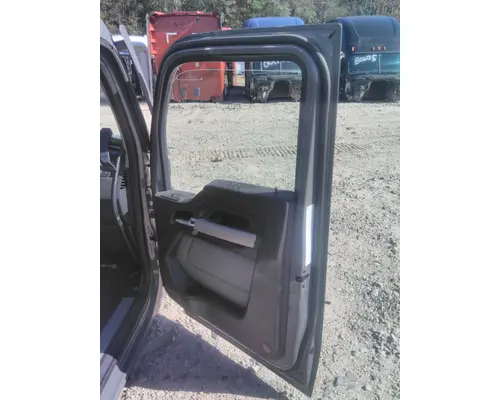 KENWORTH T680 2013-2026 DOOR ASSEMBLY, FRONT