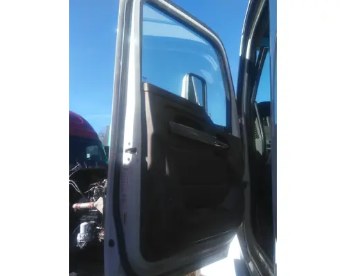 KENWORTH T680 2013-2026 DOOR ASSEMBLY, FRONT