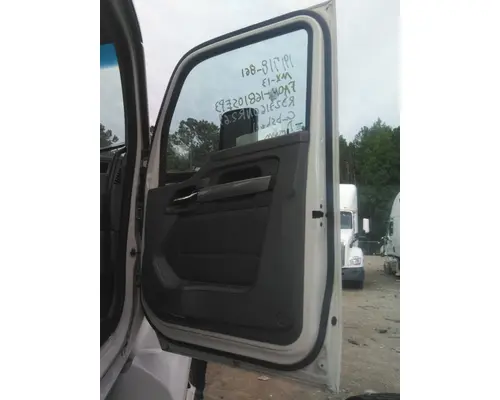 KENWORTH T680 2013-2026 DOOR ASSEMBLY, FRONT