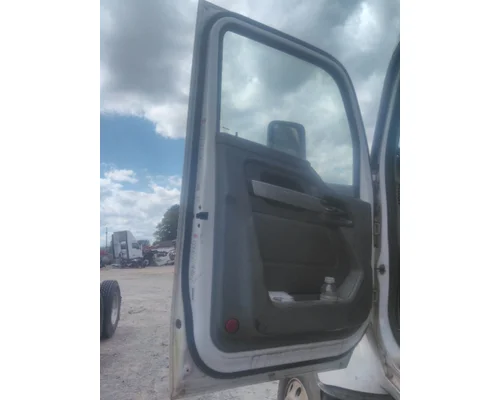 KENWORTH T680 2013-2026 DOOR ASSEMBLY, FRONT
