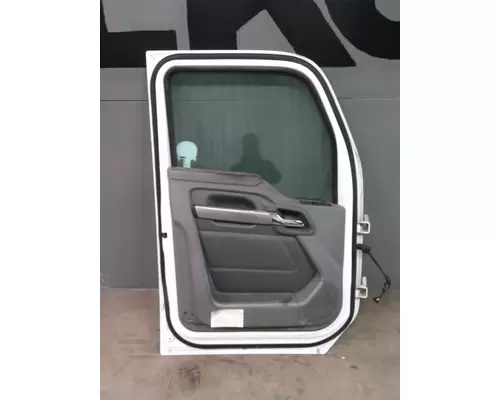 KENWORTH T680 2013-2026 DOOR ASSEMBLY, FRONT