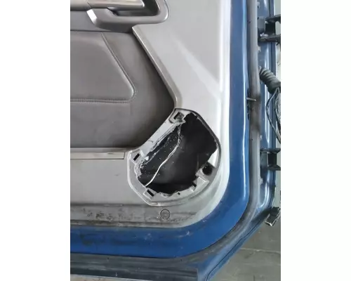 KENWORTH T680 2013-2026 DOOR ASSEMBLY, FRONT