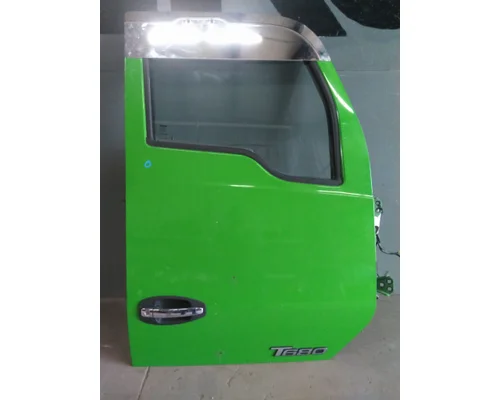 KENWORTH T680 2013-2026 DOOR ASSEMBLY, FRONT