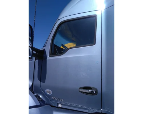 KENWORTH T680 2013-2026 DOOR ASSEMBLY, FRONT