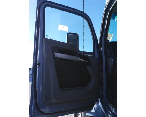 KENWORTH T680 2013-2026 DOOR ASSEMBLY, FRONT