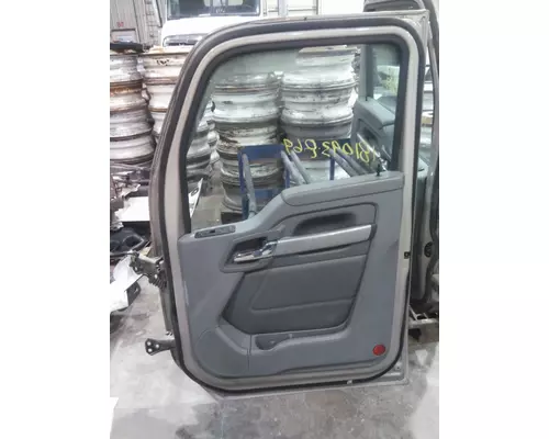 KENWORTH T680 2013-2026 DOOR ASSEMBLY, FRONT