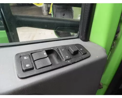 KENWORTH T680 2013-2026 DOOR ASSEMBLY, FRONT