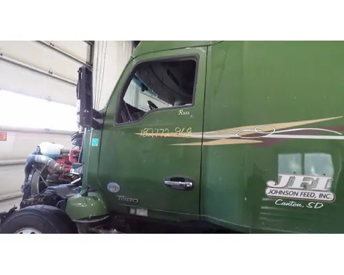 KENWORTH T680 2013-2026 DOOR ASSEMBLY, FRONT