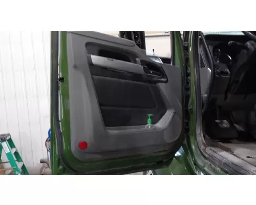 KENWORTH T680 2013-2026 DOOR ASSEMBLY, FRONT