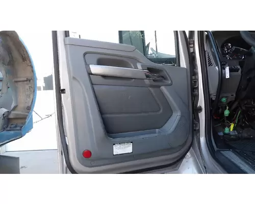KENWORTH T680 2013-2026 DOOR ASSEMBLY, FRONT
