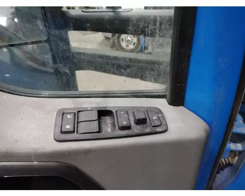 KENWORTH T680 2013-2026 DOOR ASSEMBLY, FRONT