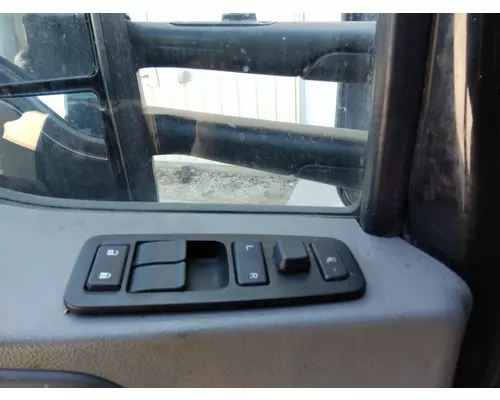 KENWORTH T680 2013-2026 DOOR ASSEMBLY, FRONT