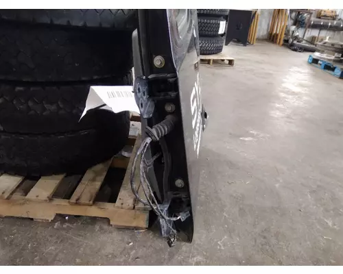 KENWORTH T680 2013-2026 DOOR ASSEMBLY, FRONT