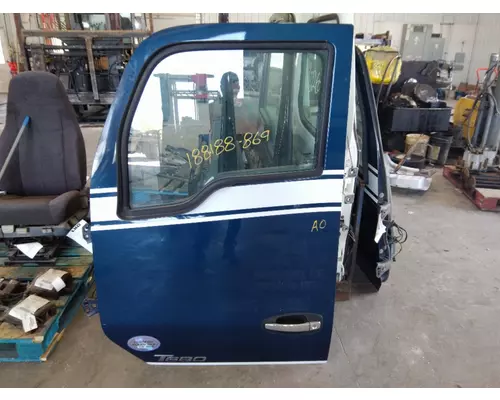 KENWORTH T680 2013-2026 DOOR ASSEMBLY, FRONT